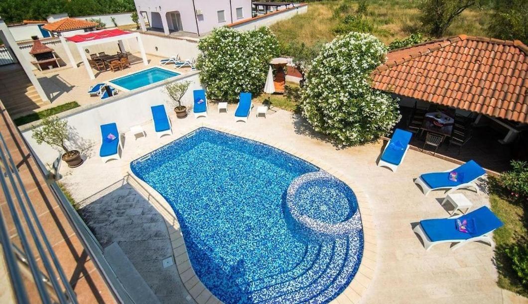 Villa Filip - Private Pool & Gym Пула Екстериор снимка