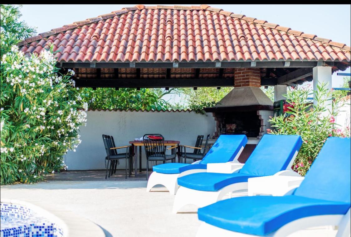 Villa Filip - Private Pool & Gym Пула Екстериор снимка
