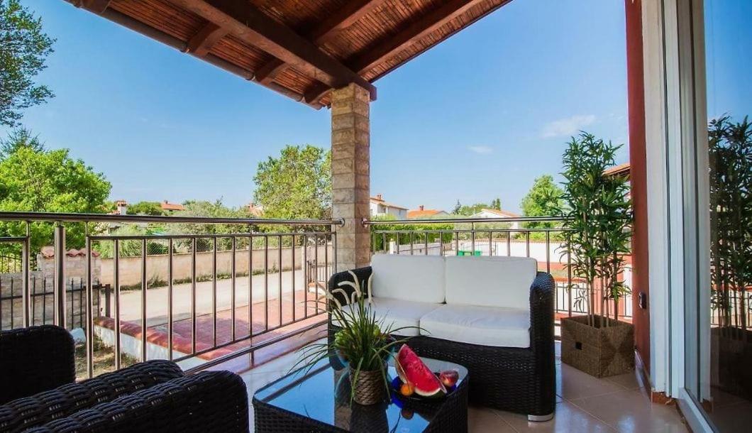 Villa Filip - Private Pool & Gym Пула Екстериор снимка